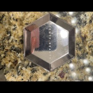 Fenty Beauty highlighter
